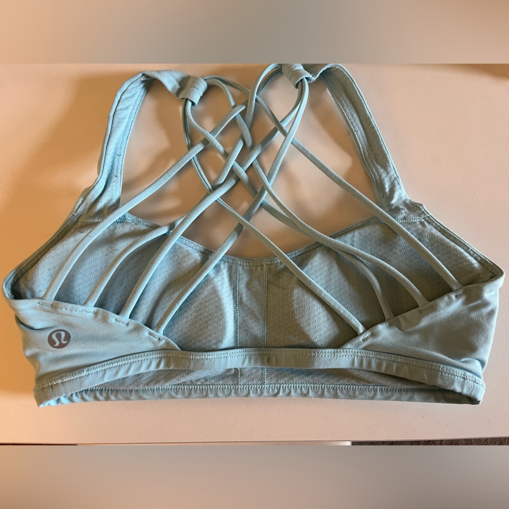 lululemon free to be bra